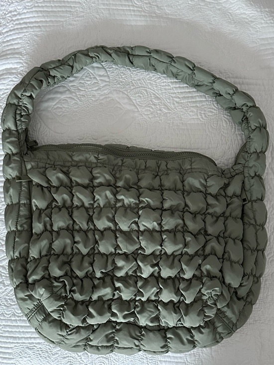 Grace Handbags - Sage Green Puffy Quilted Bag